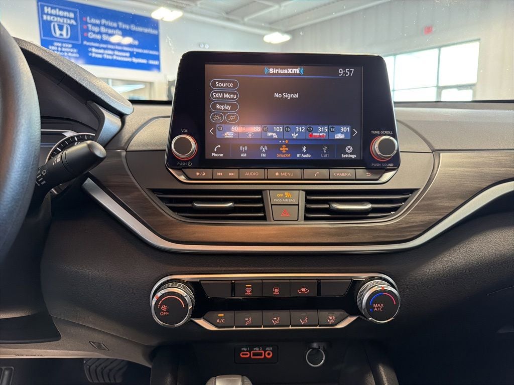 2025 Nissan Altima 2.5 SV w/ cargo pkg
