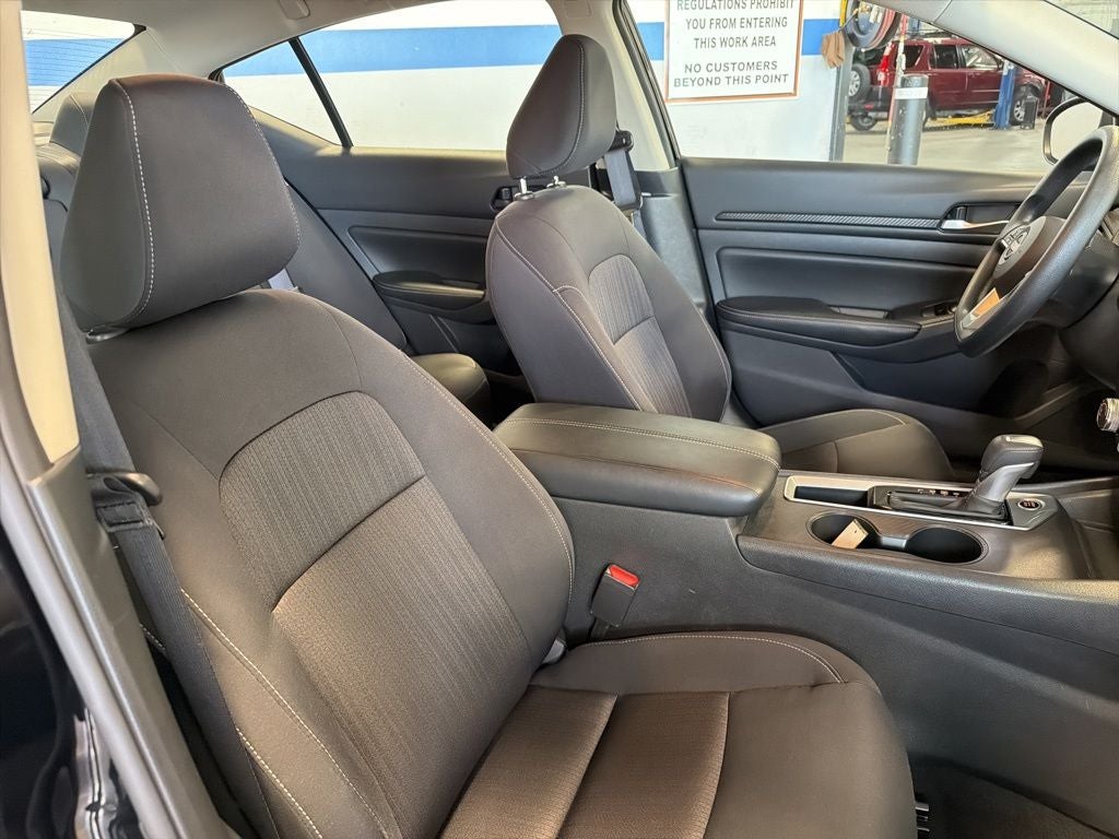 2025 Nissan Altima 2.5 SV w/ cargo pkg
