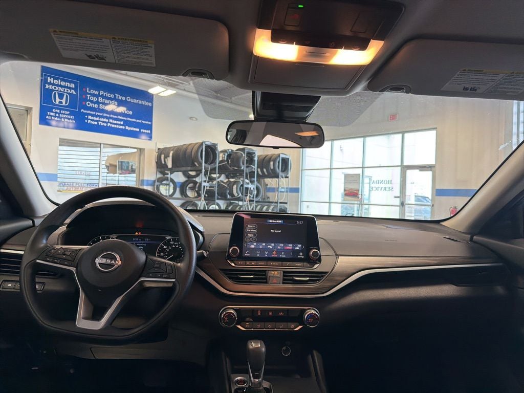 2025 Nissan Altima 2.5 SV w/ cargo pkg