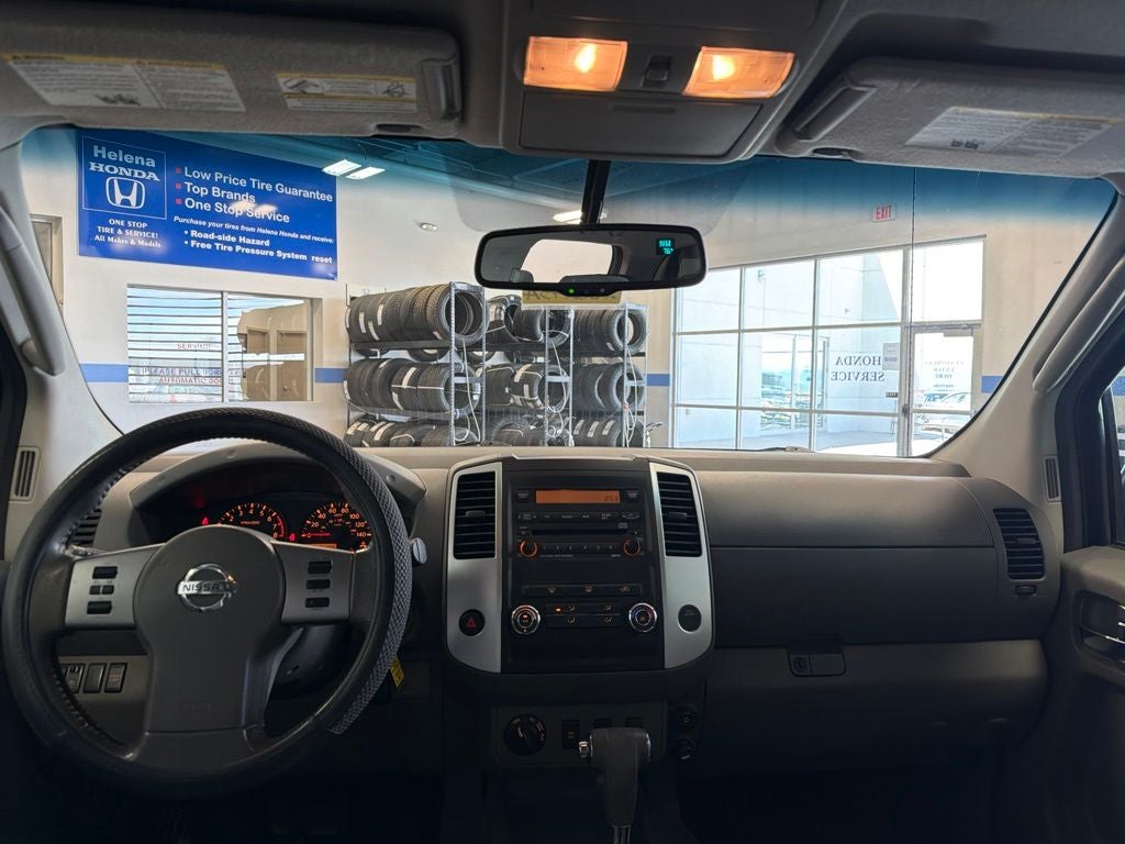 2011 Nissan Frontier SV Premium Utility Pkg