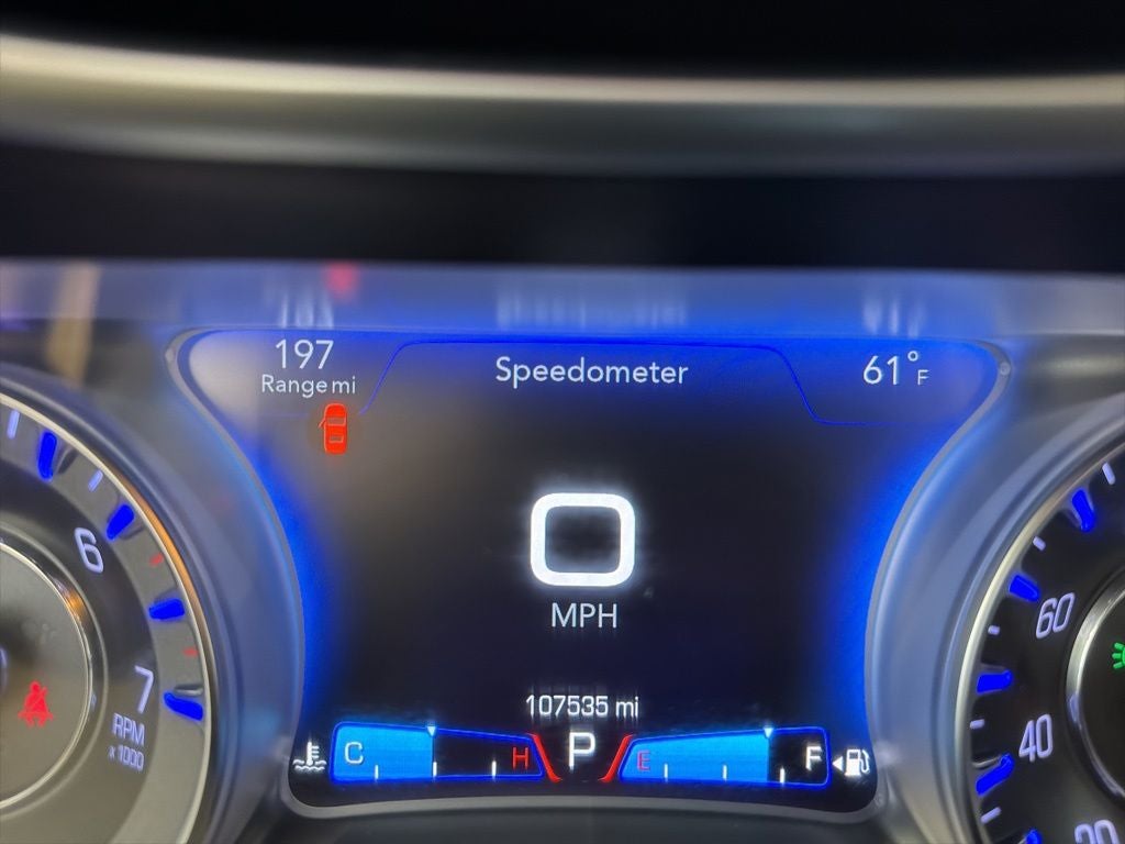 2018 Chrysler 300 Limited AWD w/ Nav & Panorama Roof