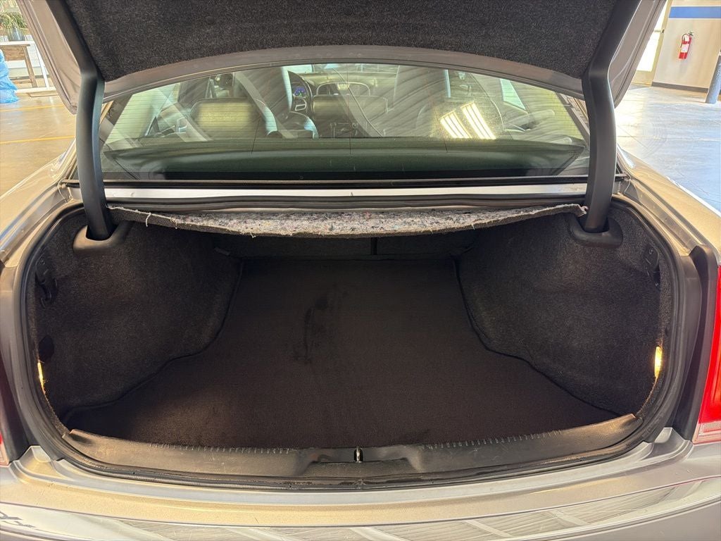 2018 Chrysler 300 Limited AWD w/ Nav & Panorama Roof