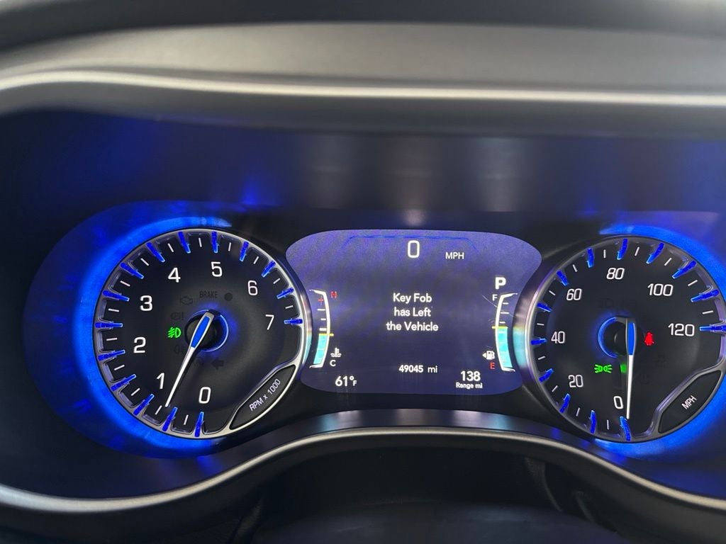 2024 Chrysler Pacifica Touring L 27L w/ Adaptive Cruise
