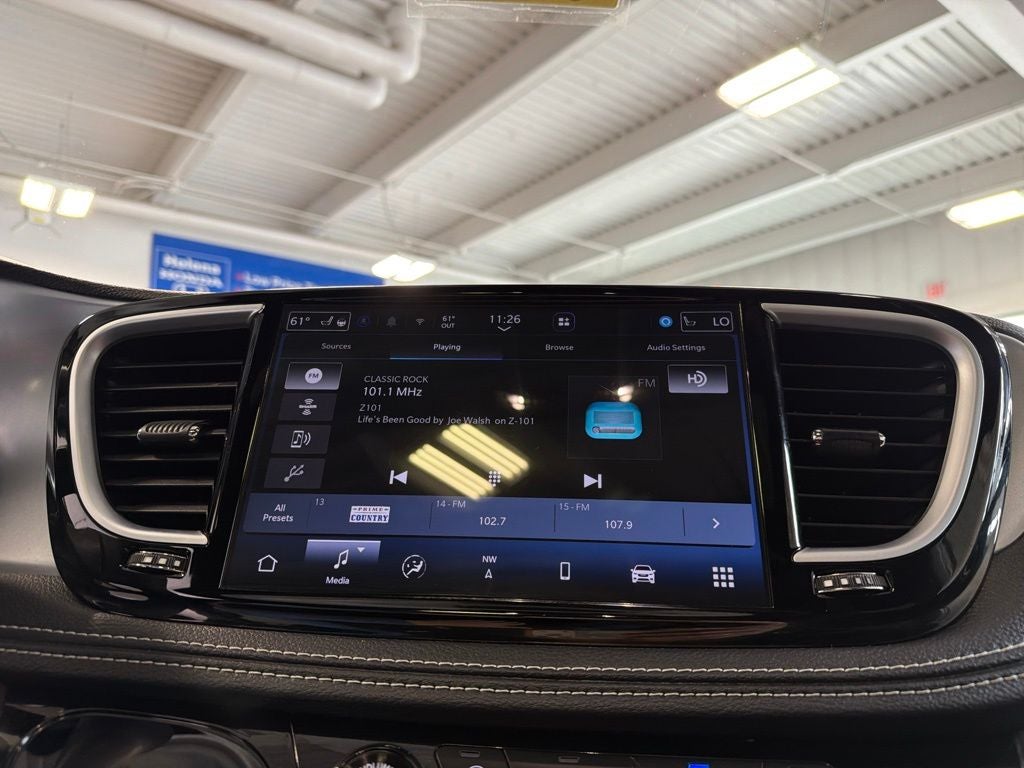 2026 Chrysler Pacifica Limited S Appearance Pkg