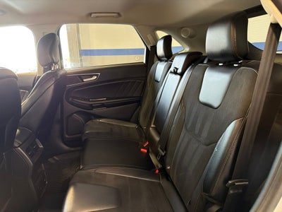 2017 Ford Edge Sport w/ Technology Pkg