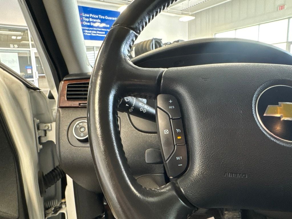 2011 Chevrolet Impala LT 2FL