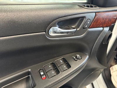 2011 Chevrolet Impala LT 2FL
