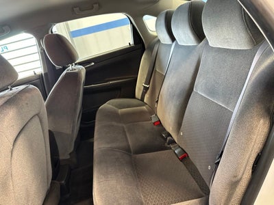 2011 Chevrolet Impala LT 2FL