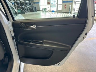 2011 Chevrolet Impala LT 2FL