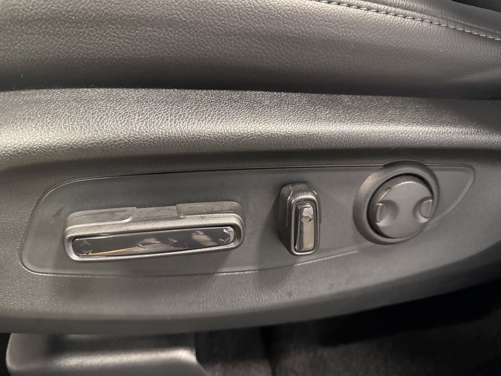 2026 Honda CR-V EX-L AWD w/ Adaptive Cruise