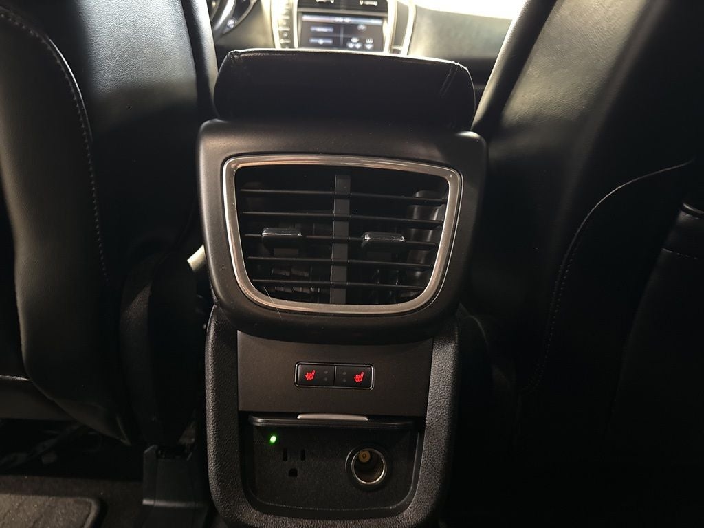 2016 Lincoln MKX Select w/ Nav, Revel Audio & Pano Roof