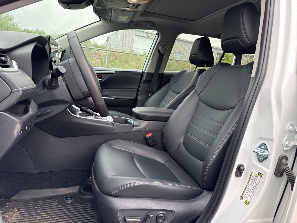2024 Toyota RAV4 XLE Premium w/ Weather Pkg