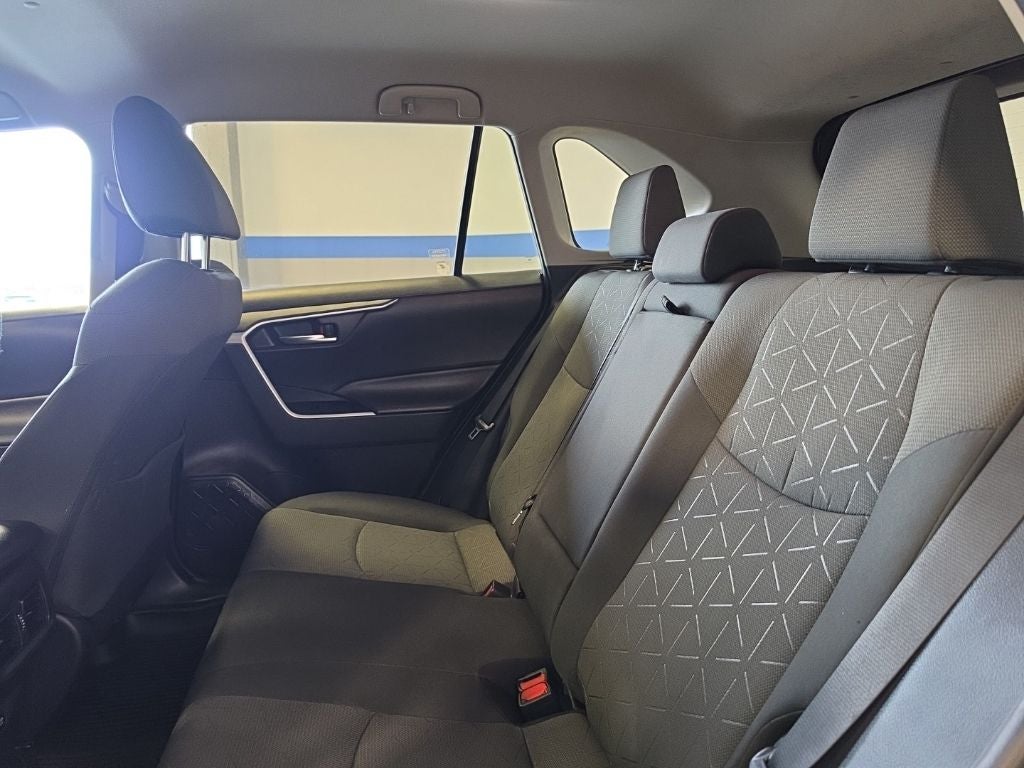 2021 Toyota RAV4 XLE AWD