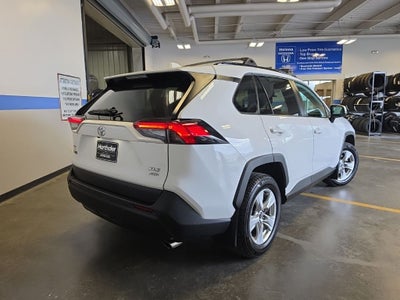 2021 Toyota RAV4 XLE AWD