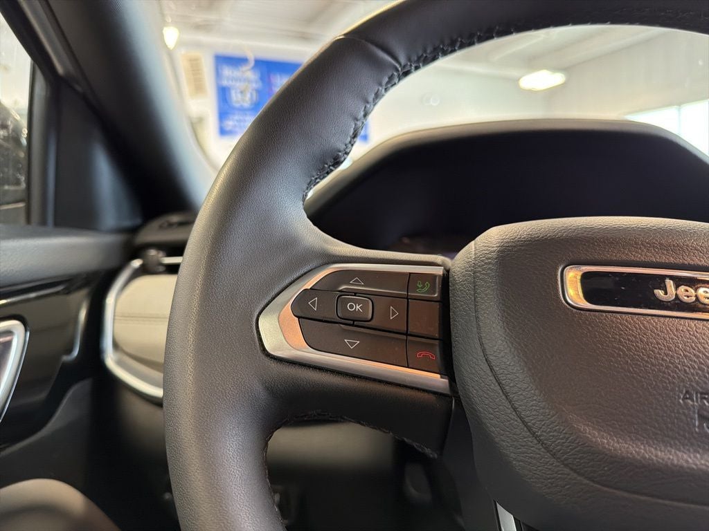 2025 Jeep Compass Limited 4x4 w/ Adaptive Cruise
