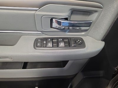 2017 RAM 1500 Big Horn 26S 5.7 HEMI