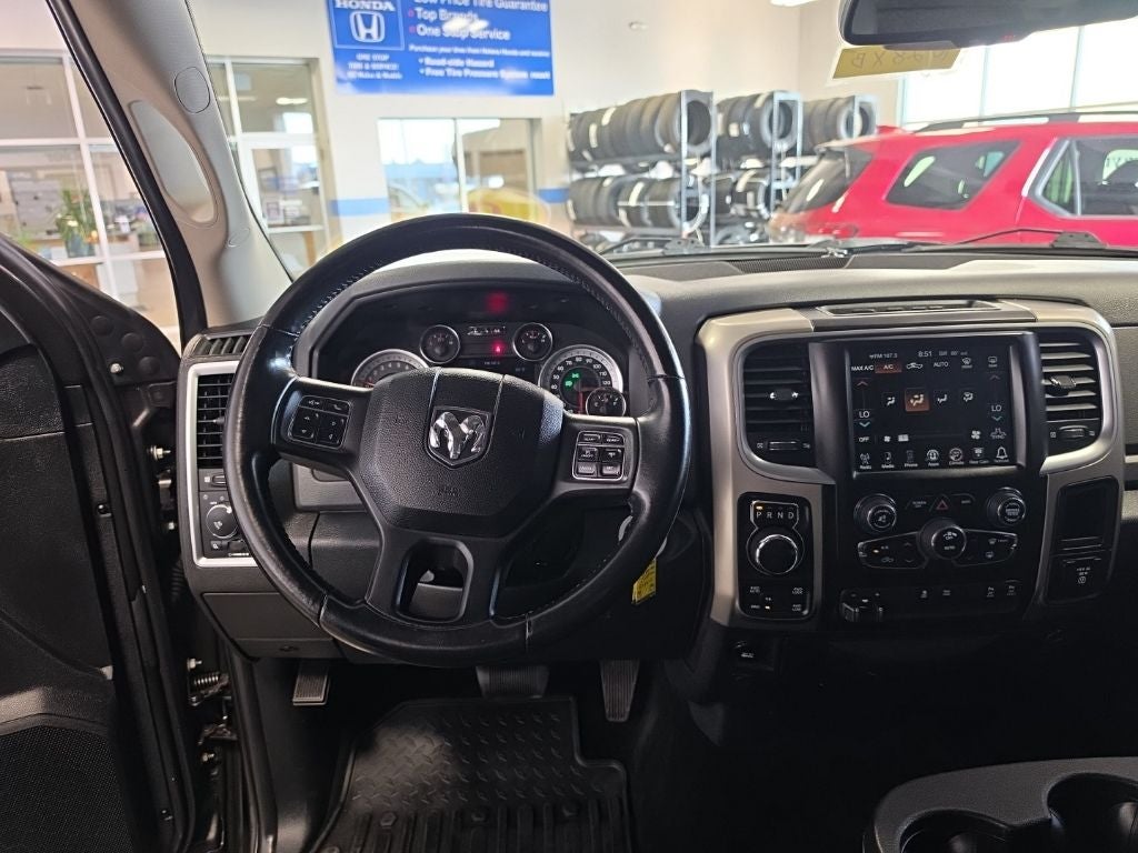 2017 RAM 1500 Big Horn 26S 5.7 HEMI