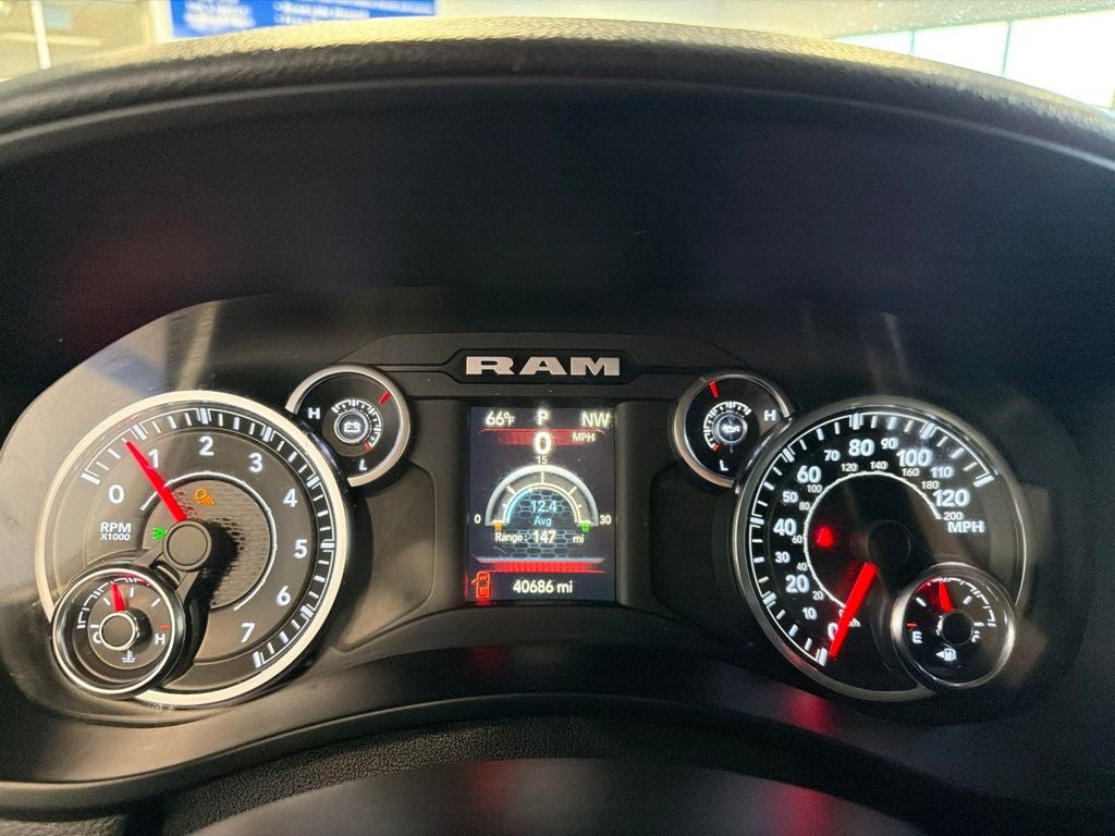 2020 RAM 2500 Tradesman 6.4 GAS Level 2 Equip Grp