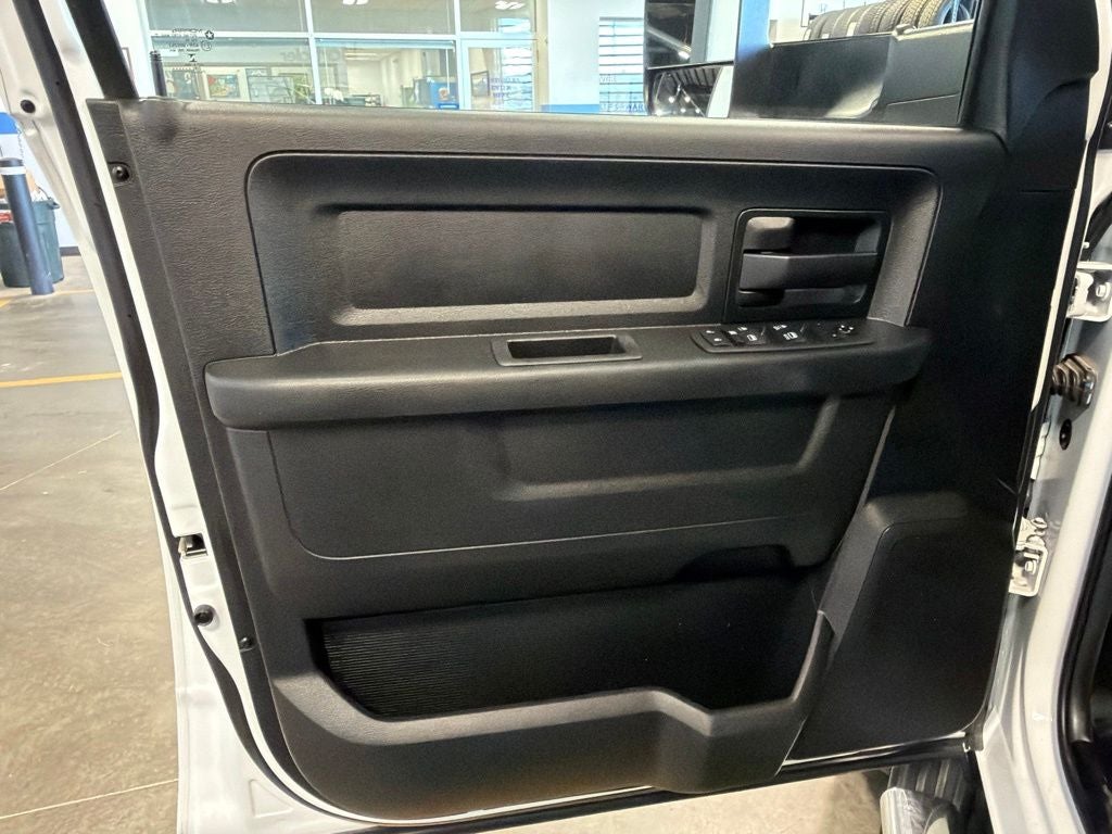 2020 RAM 2500 Tradesman 6.4 GAS Level 2 Equip Grp