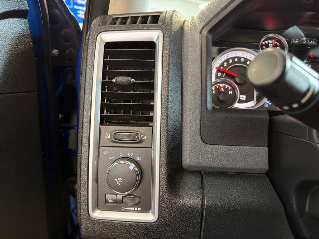 2015 RAM 2500 Big Horn 22Z Luxury Pkg 6.4 HEMI GAS