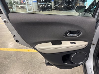 2022 Honda HR-V EX w/ moonroof