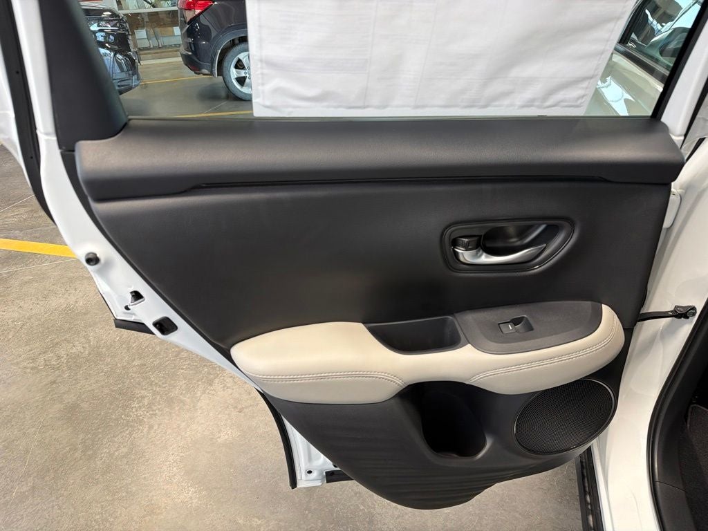 2027 Honda HR-V LX AWD