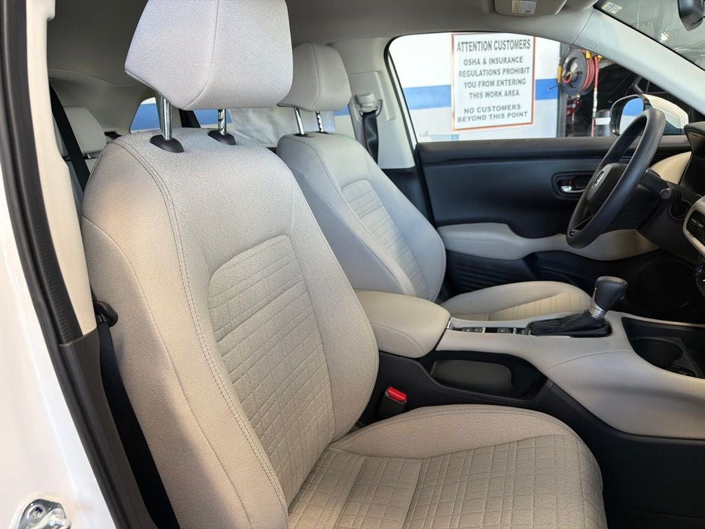 2027 Honda HR-V LX AWD