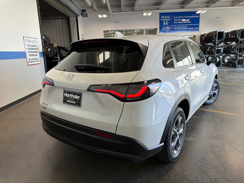 2027 Honda HR-V LX AWD