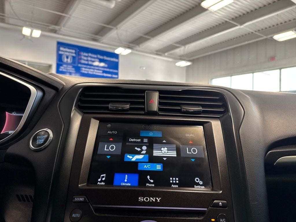 2018 Ford Fusion Titanium AWD w/ Moonroof