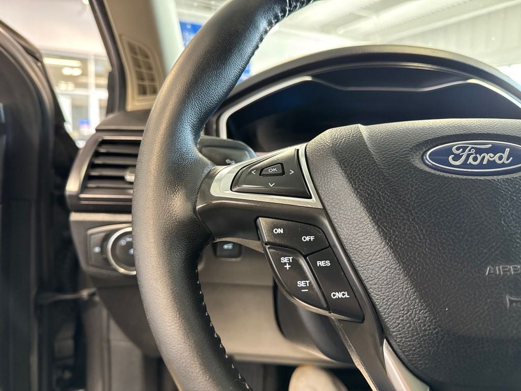 2018 Ford Fusion Titanium AWD w/ Moonroof