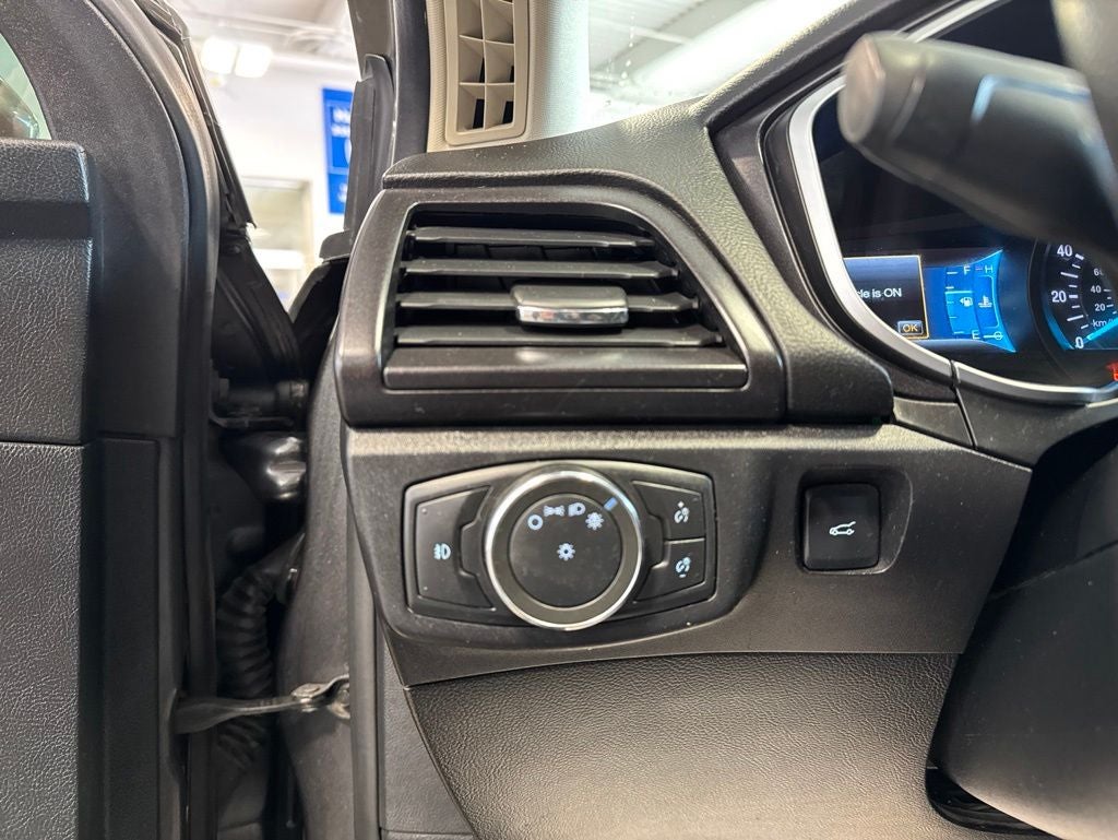 2018 Ford Fusion Titanium AWD w/ Moonroof