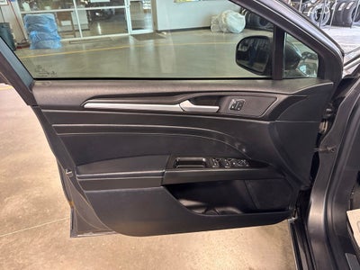 2018 Ford Fusion Titanium AWD w/ Moonroof