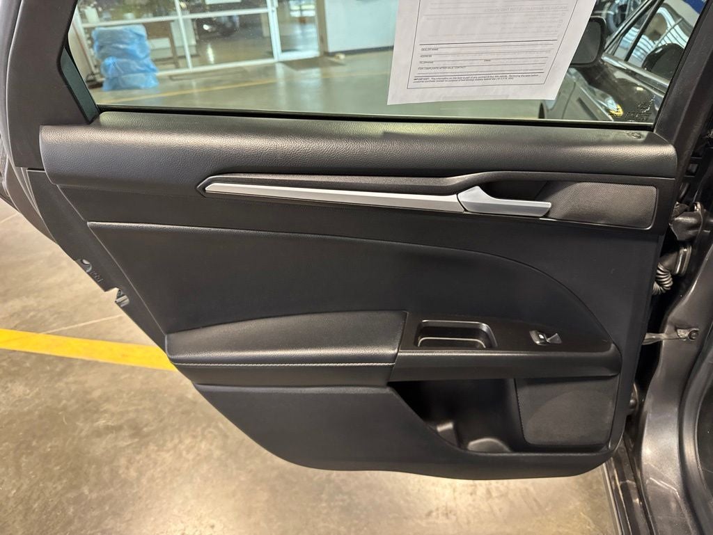 2018 Ford Fusion Titanium AWD w/ Moonroof