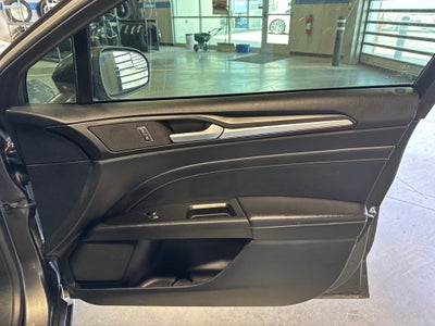 2018 Ford Fusion Titanium AWD w/ Moonroof