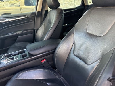 2018 Ford Fusion Titanium AWD w/ Moonroof