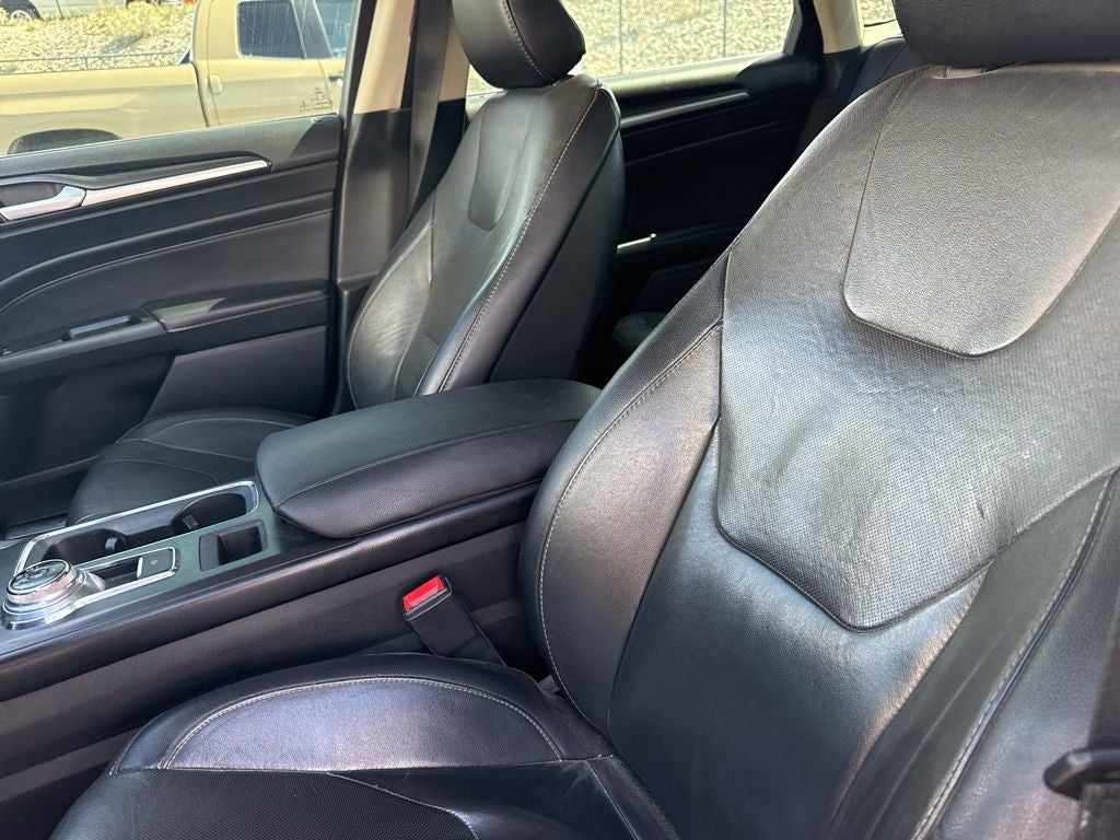 2018 Ford Fusion Titanium AWD w/ Moonroof