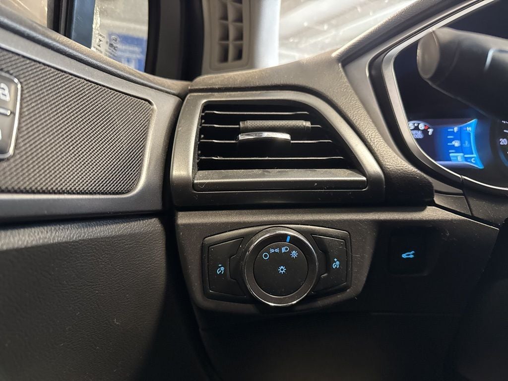 2014 Ford Fusion SE w/ Moonroof & Nav