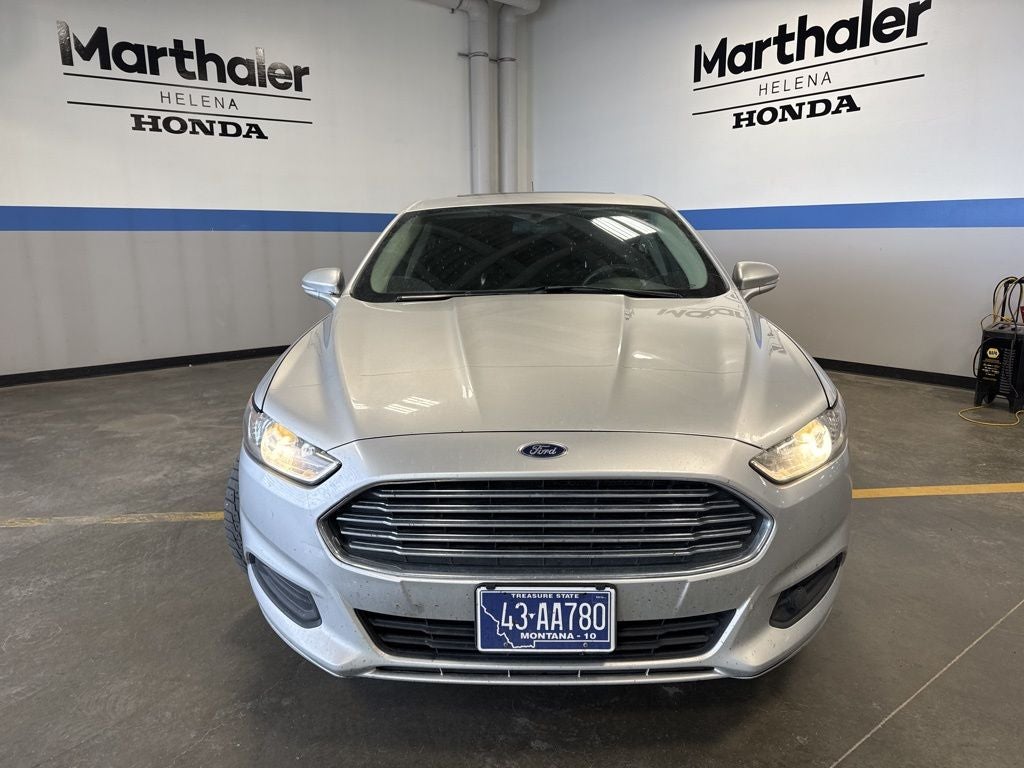 2014 Ford Fusion SE w/ Moonroof & Nav