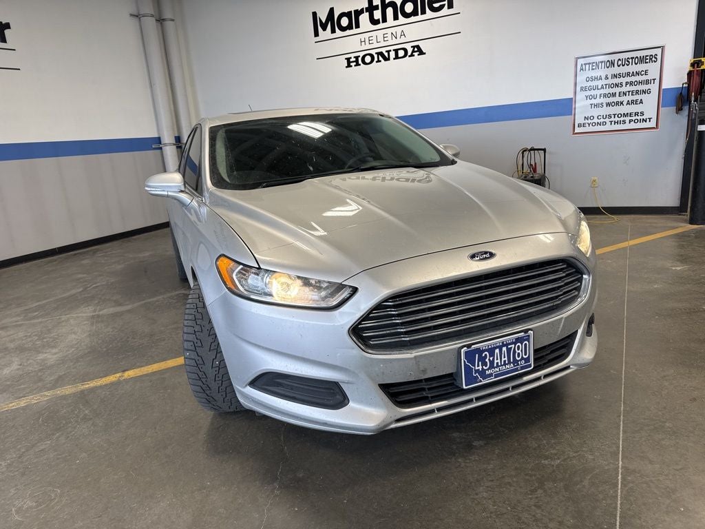 2014 Ford Fusion SE w/ Moonroof & Nav