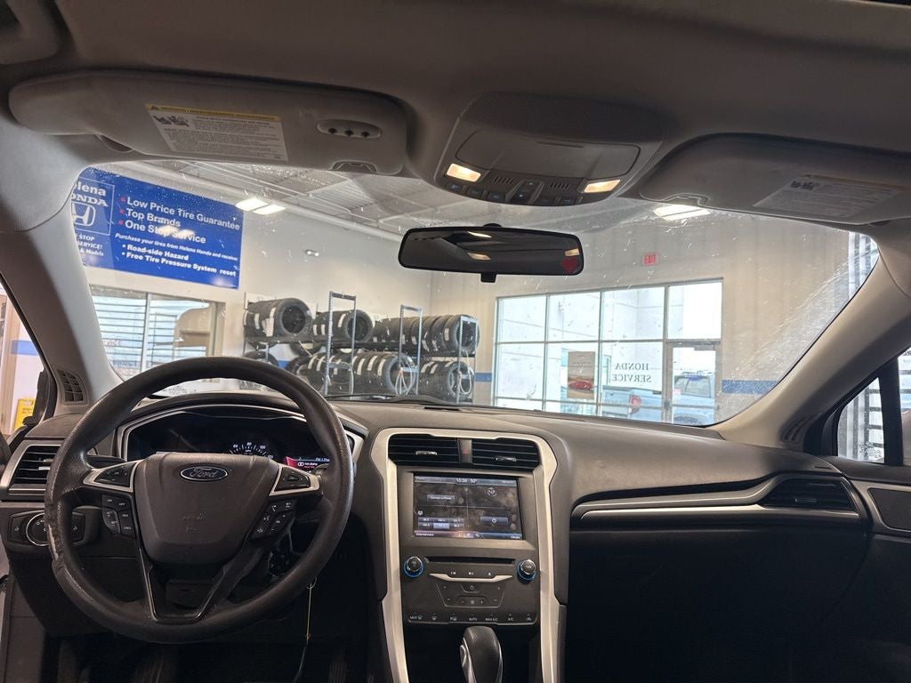 2014 Ford Fusion SE w/ Moonroof & Nav