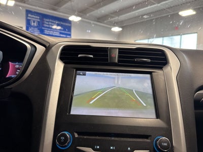 2014 Ford Fusion SE w/ Moonroof & Nav