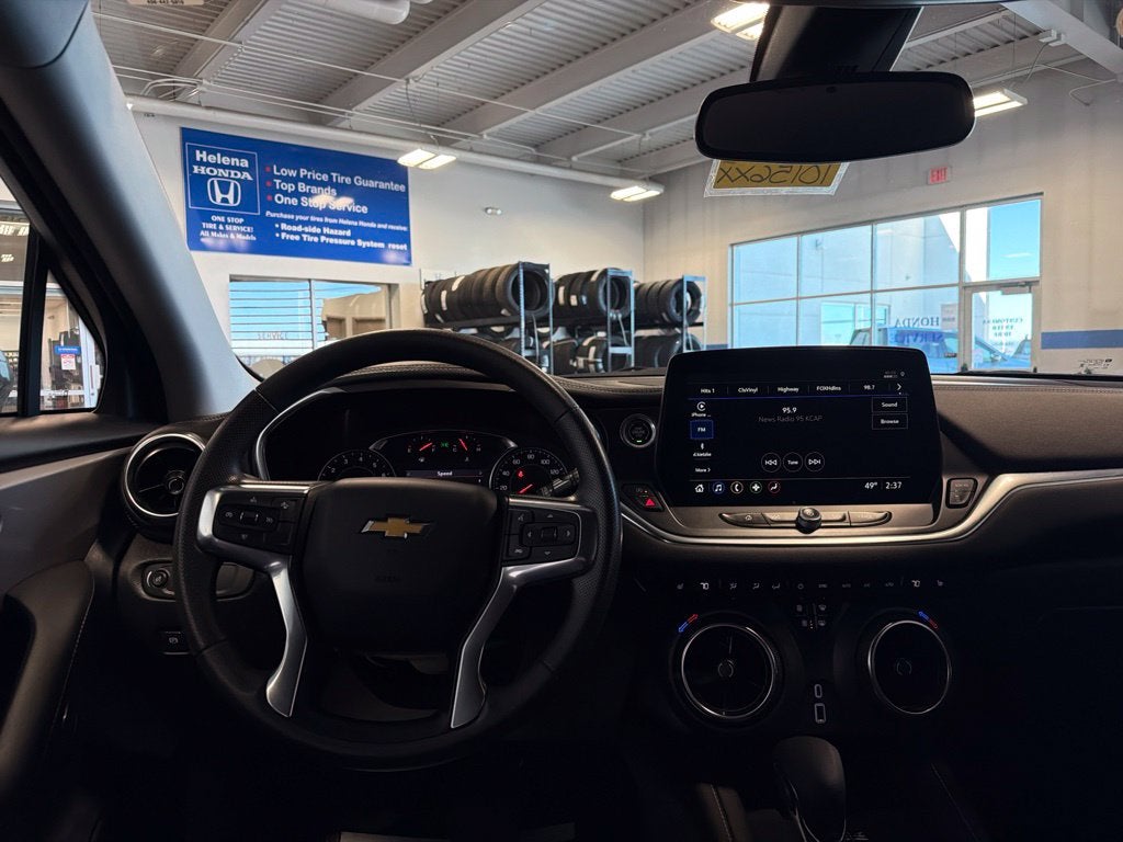 2025 Chevrolet Blazer LT 2LT w/ Convenience & Driver Confidence