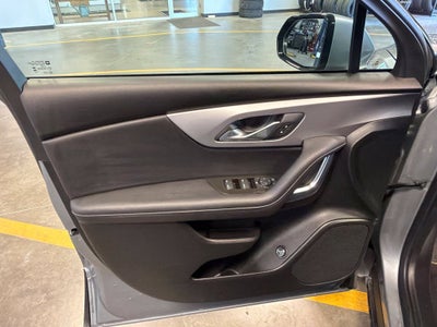 2025 Chevrolet Blazer LT 2LT w/ Convenience & Driver Confidence