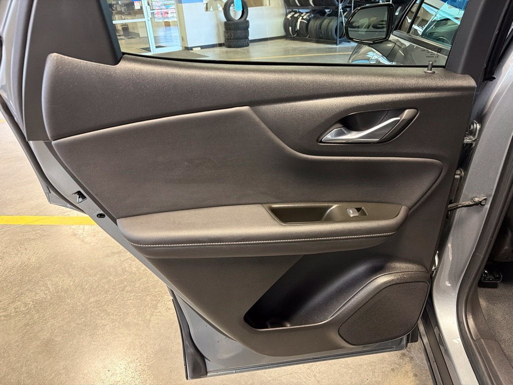 2025 Chevrolet Blazer LT 2LT w/ Convenience & Driver Confidence