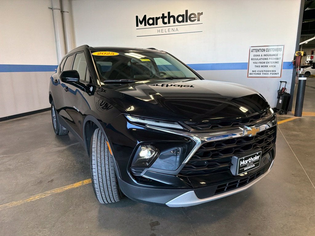 2025 Chevrolet Blazer LT 2LT w/ Convenience & Driver Confidence