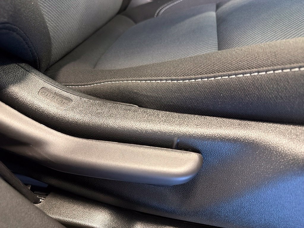 2025 Chevrolet Blazer LT 2LT w/ Convenience & Driver Confidence