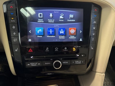 2019 INFINITI QX50 LUXE w/ Nav Pkg