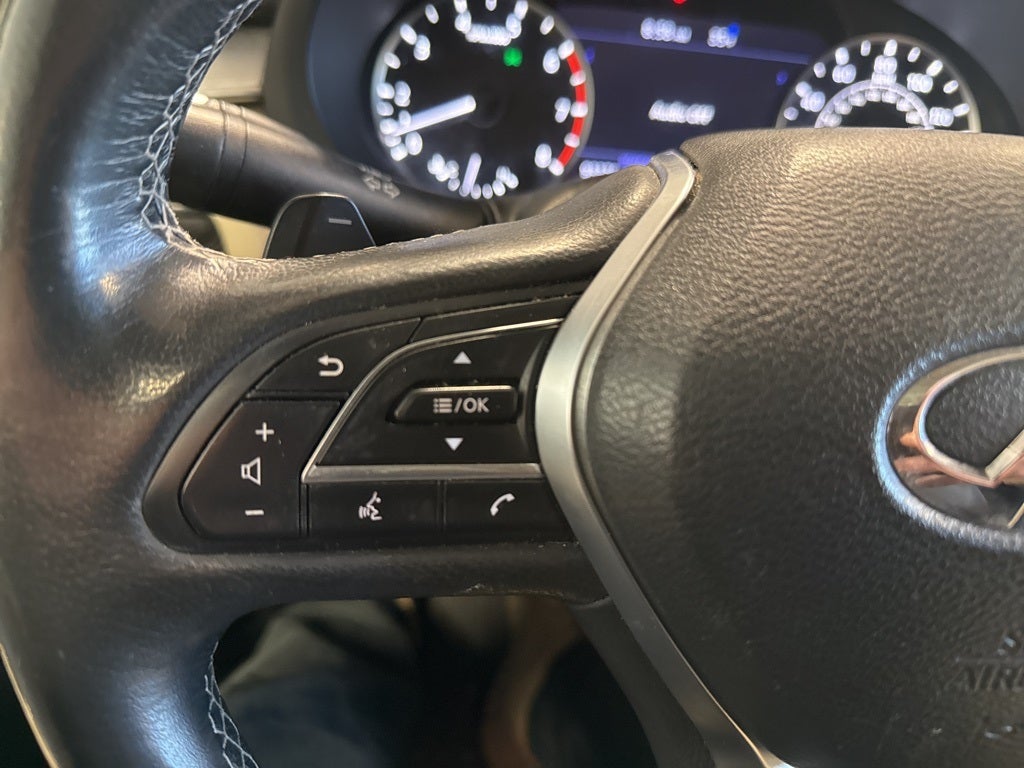 2019 INFINITI QX50 LUXE w/ Nav Pkg