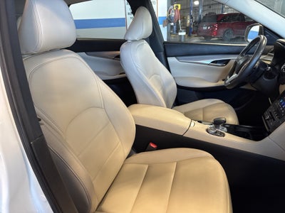 2019 INFINITI QX50 LUXE w/ Nav Pkg