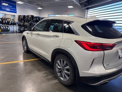 2019 INFINITI QX50 LUXE w/ Nav Pkg